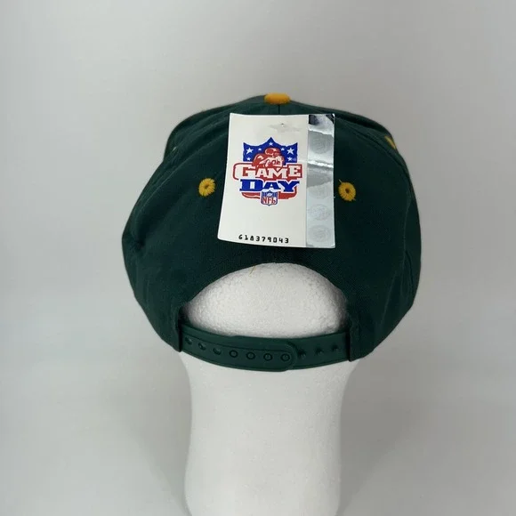 Vintage Green Bay Packers Hat Cap Snap Back NFL Football Game Day Mens 90s